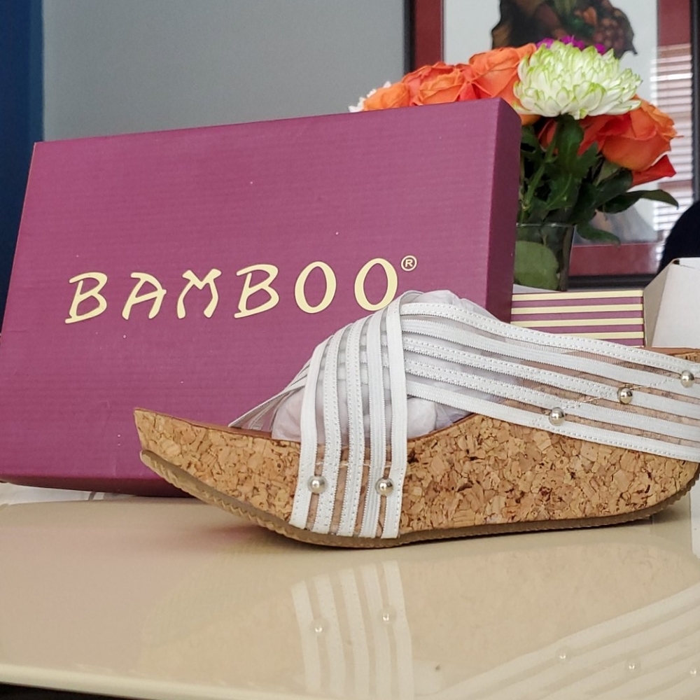 Bamboo brand sandals!